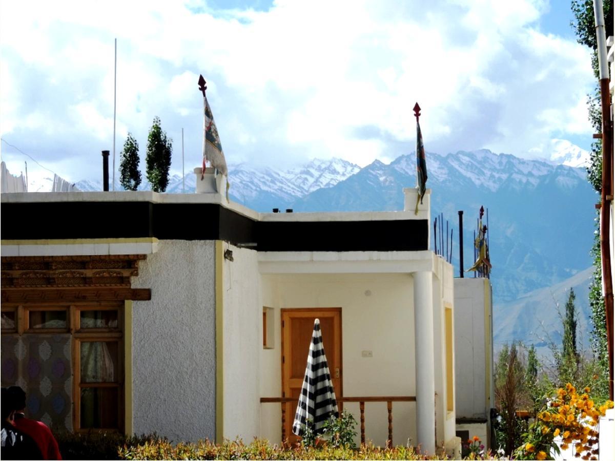 Hotel Ladakh Heaven Leh Esterno foto
